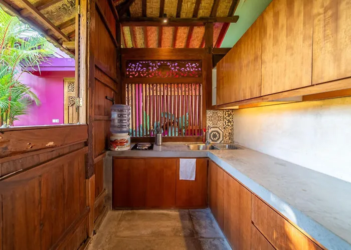 Merta Sari Villa *