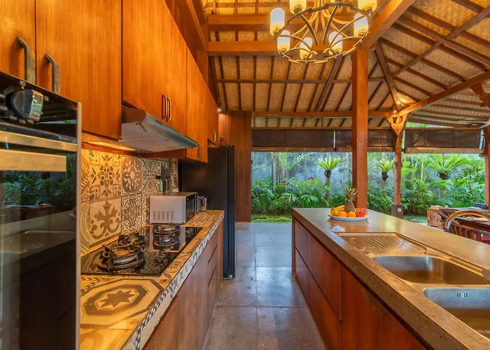 Merta Sari Villa *